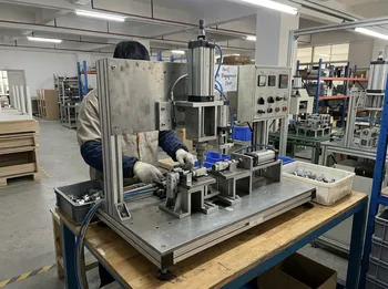 100% engagement testing fixture for modular connectors